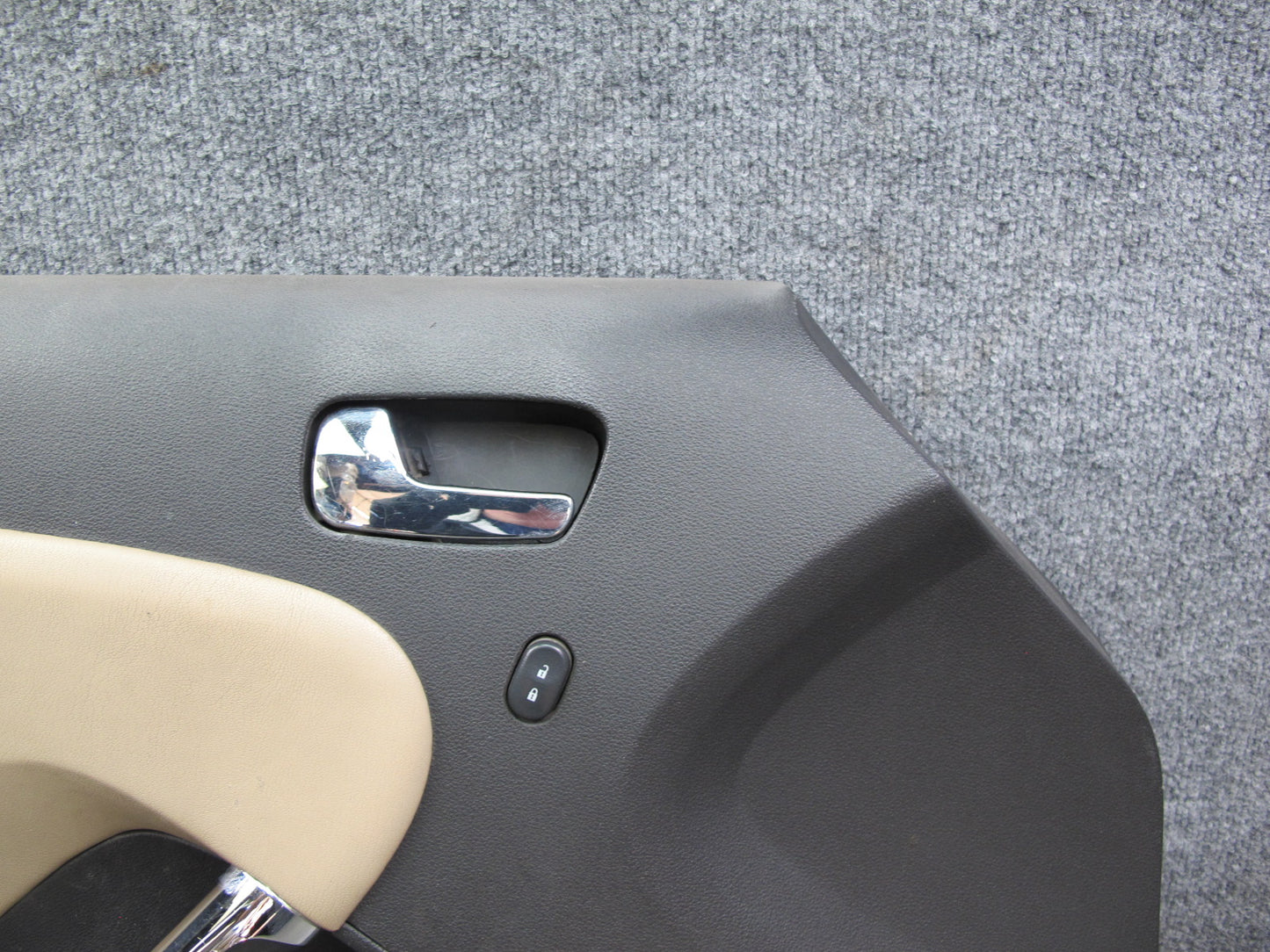 07-08 Saturn SKY Set of 2 Left & Right Interior Door Trim Cover Panel OEM