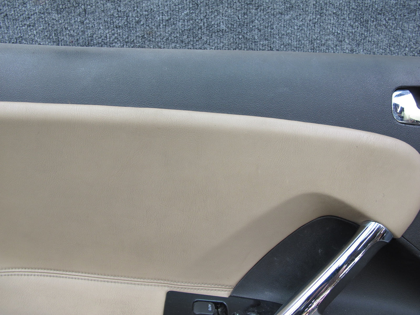 07-08 Saturn SKY Set of 2 Left & Right Interior Door Trim Cover Panel OEM
