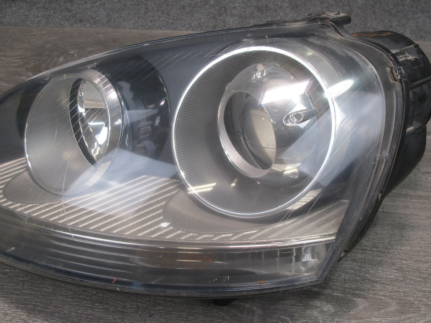 05-10 VW R32 GTI Jetta Rabbit Front Left HID Xenon Headlight Lamp OEM