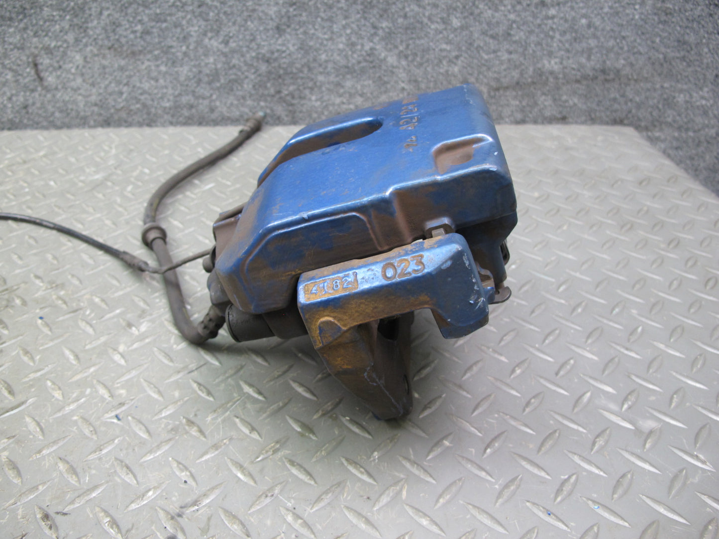 13-14 BMW E70 E71 X5M X6M Set of 2 Rear Left & Right Brake Caliper OEM