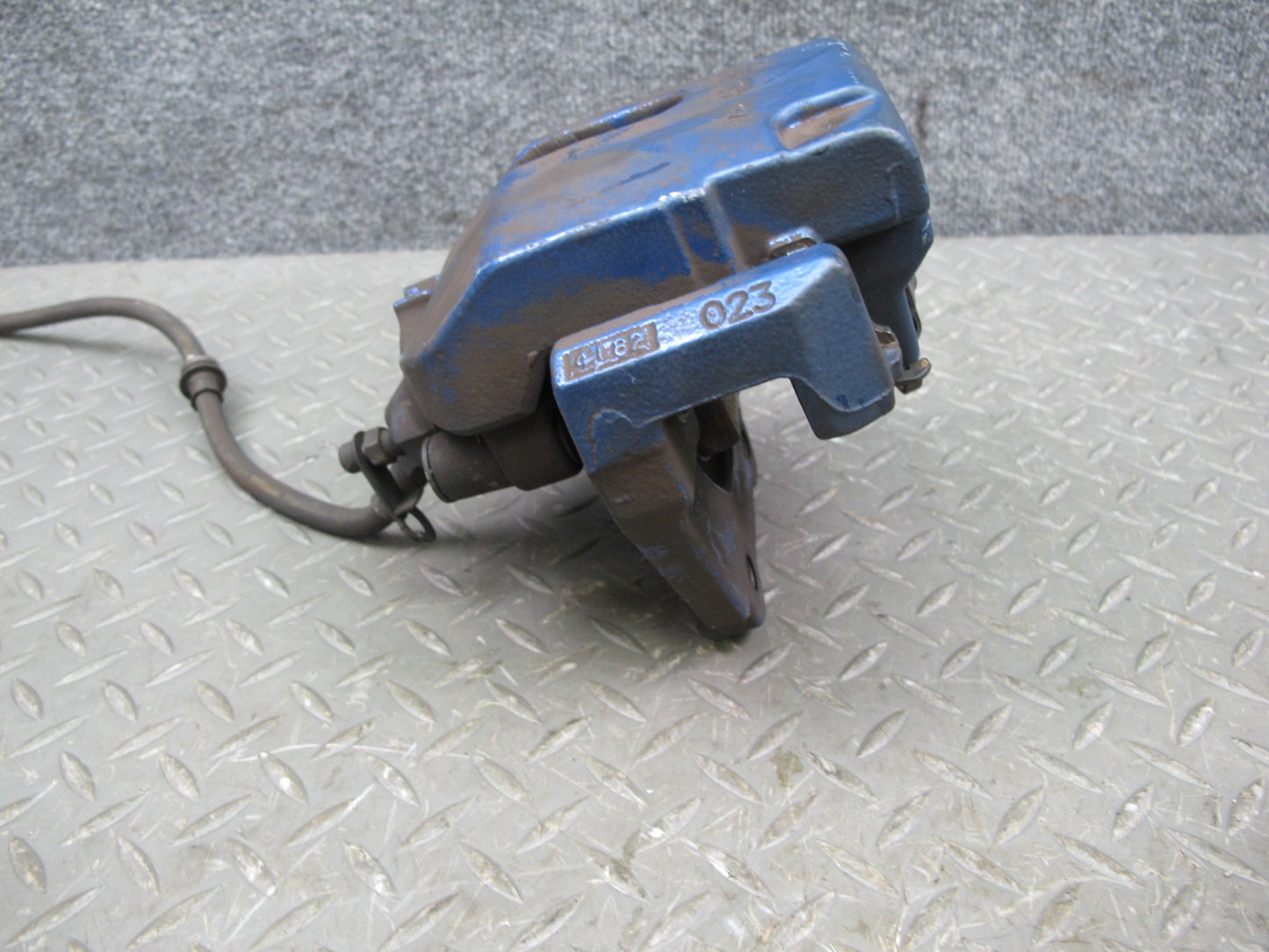 13-14 BMW E70 E71 X5M X6M Set of 2 Rear Left & Right Brake Caliper OEM