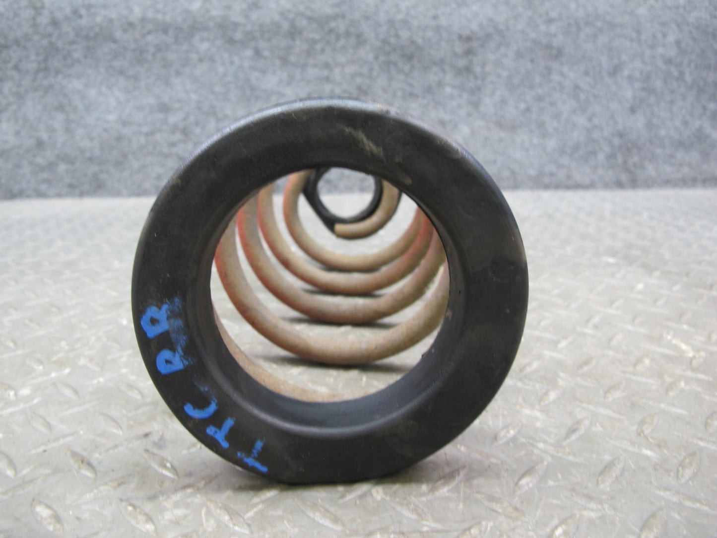 75-82 Triumph TR7 Set of 2 Rear Left & Right Coil Spring OEM