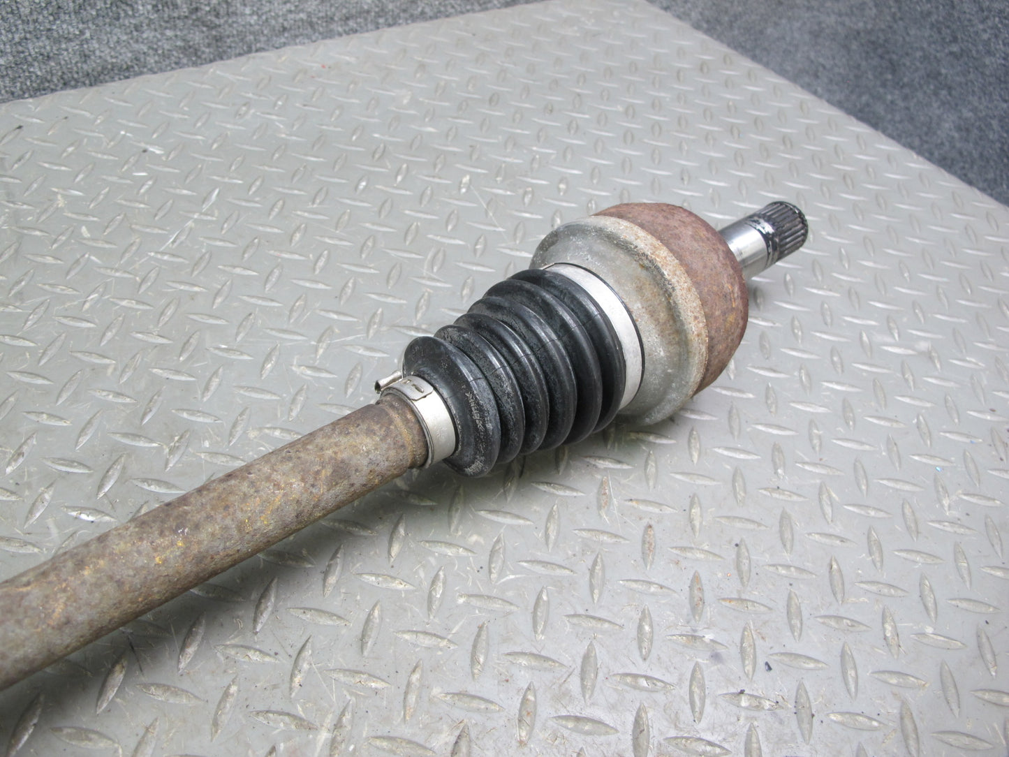 07-10 Saturn SKY Pontiac Solstice Rear Right Axle Shaft 10069731 OEM