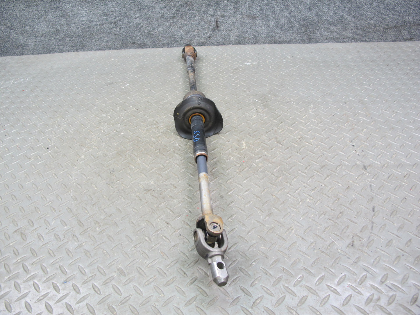07-10 Saturn SKY Solstice Steering Column Intermediate U Joint Shaft OEM