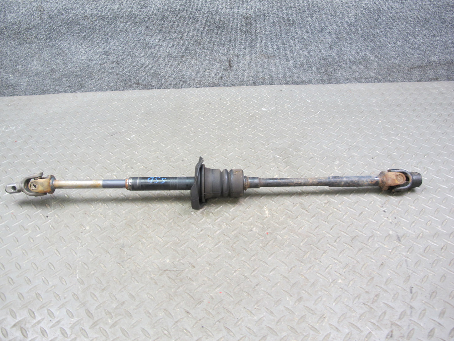 07-10 Saturn SKY Solstice Steering Column Intermediate U Joint Shaft OEM