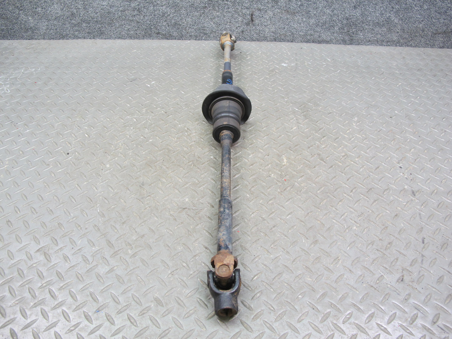 07-10 Saturn SKY Solstice Steering Column Intermediate U Joint Shaft OEM