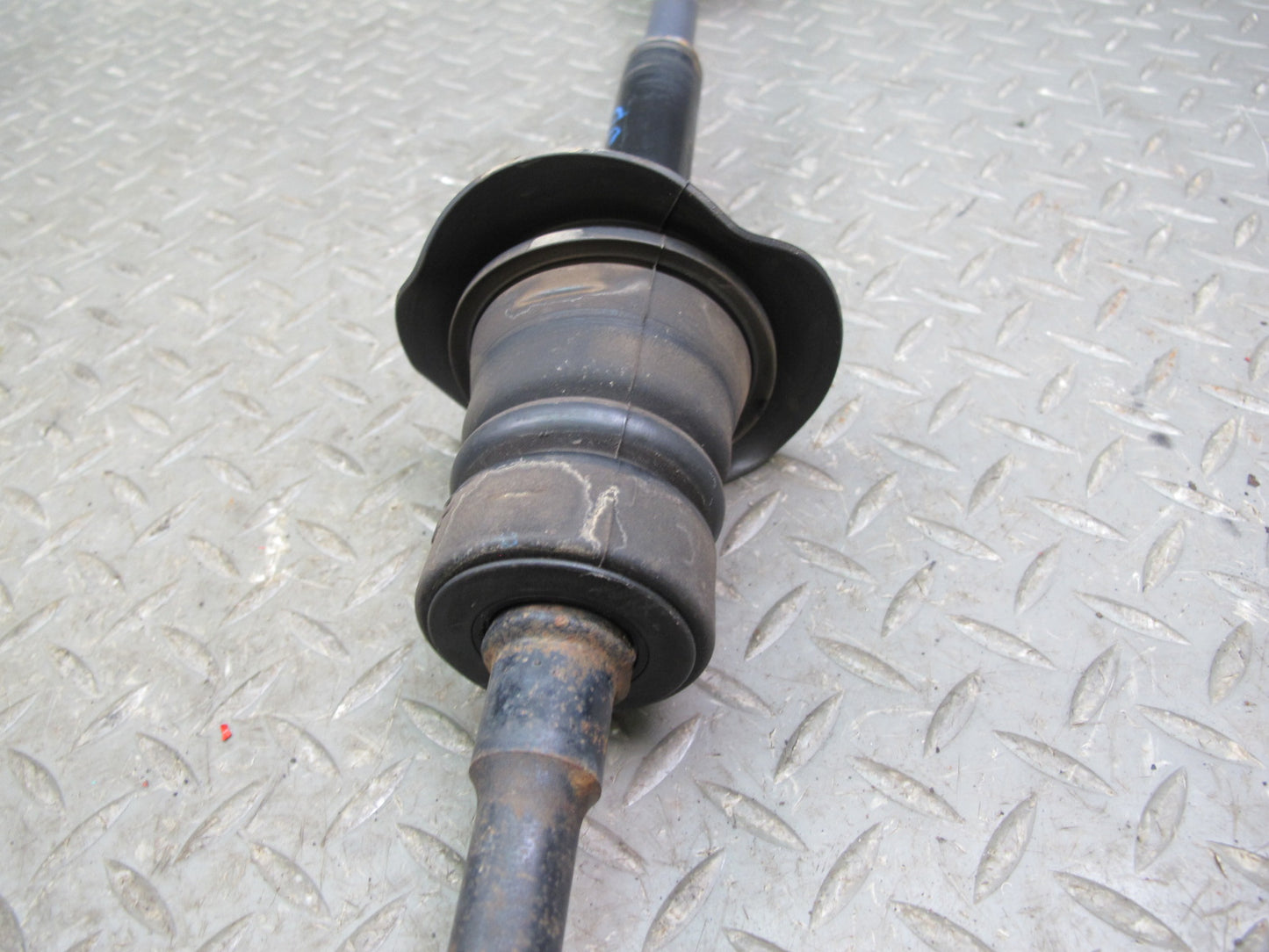 07-10 Saturn SKY Solstice Steering Column Intermediate U Joint Shaft OEM