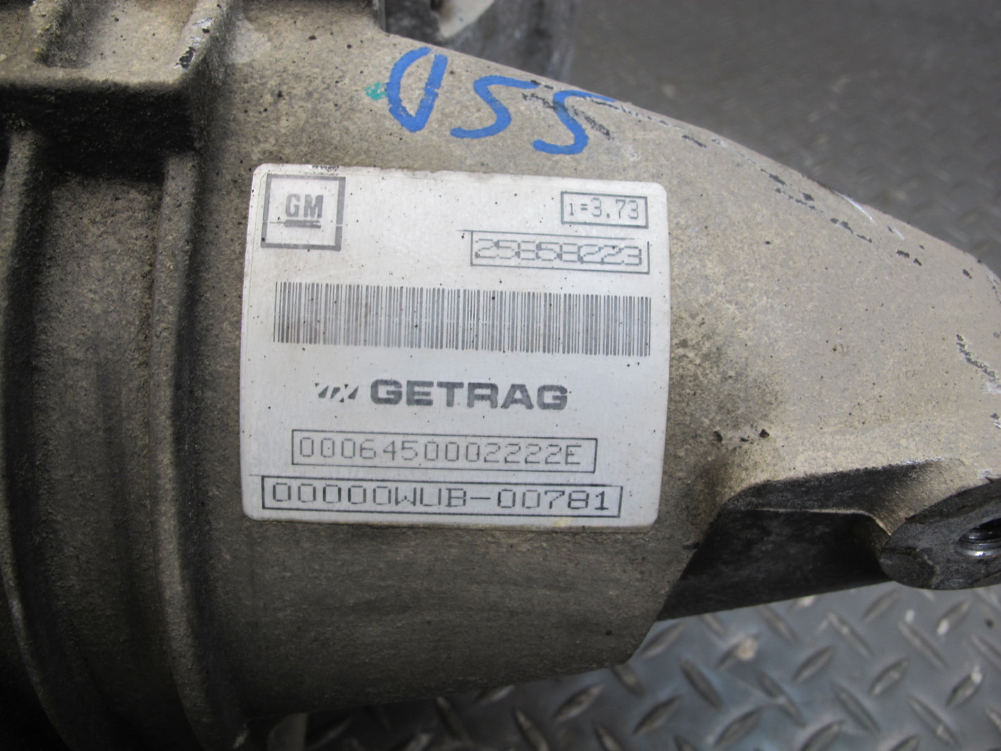 07-09 Saturn SKY Solstice Turbo M/T Rear Differential Carrier 3.73 Ratio OEM