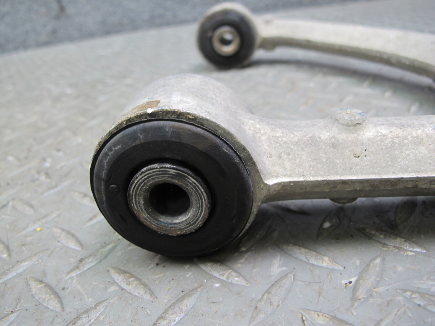 07-10 Saturn SKY Set of 2 Rear Right Suspension Upper & Lower Control Arm OEM