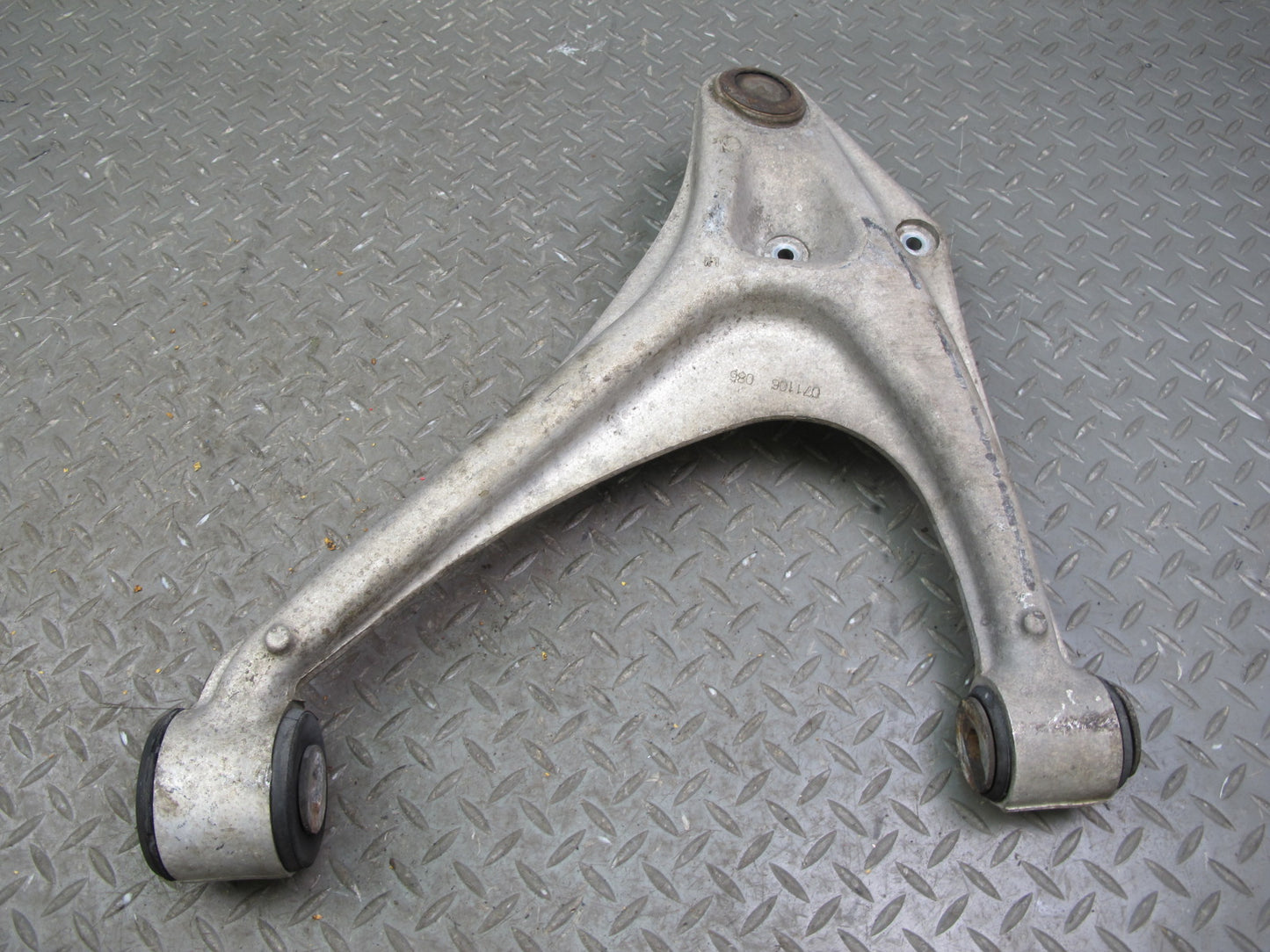 07-10 Saturn SKY Set of 2 Rear Left Suspension Upper & Lower Control Arm OEM