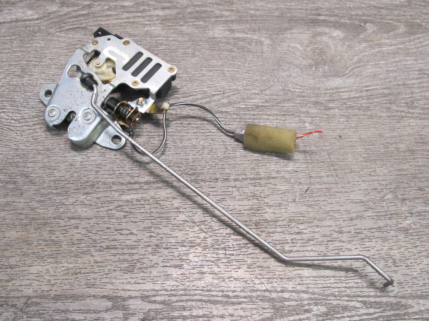 92-00 Lexus UZZ30L SC300 SC400 Rear Trunk Lid Lock Latch Actuator OEM
