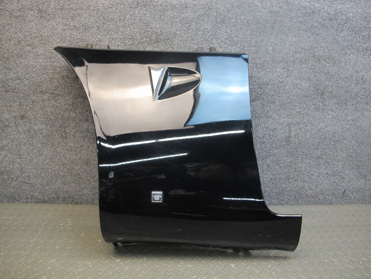 06-09 Pontiac Solstice Front Left Fender Shell Cover Panel OEM
