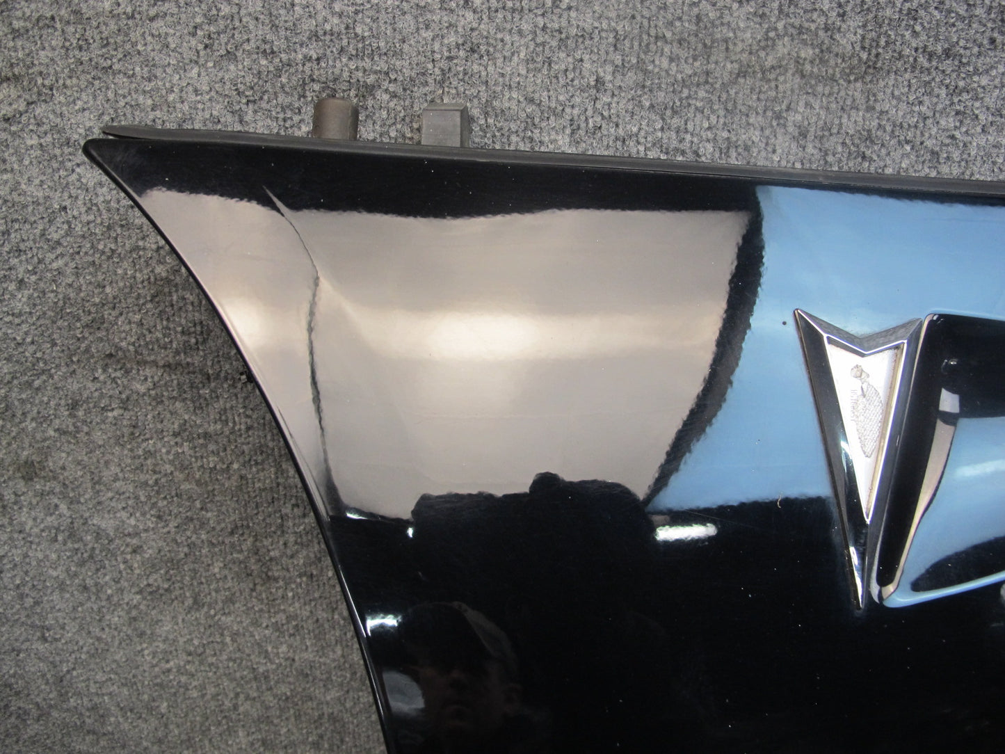 06-09 Pontiac Solstice Front Left Fender Shell Cover Panel OEM