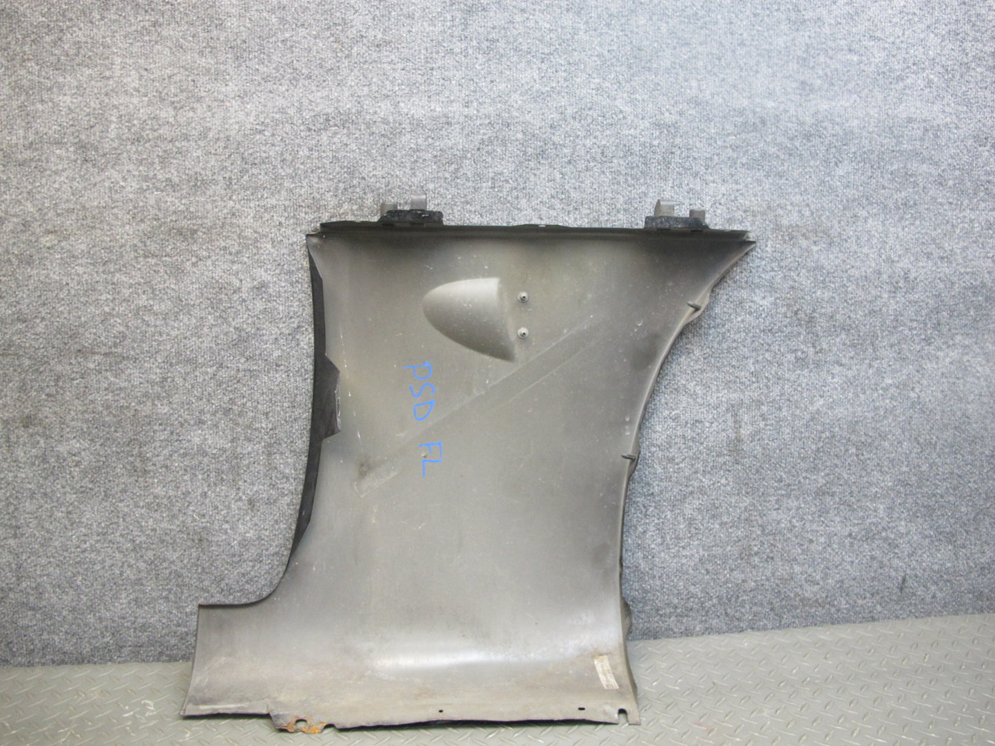 06-09 Pontiac Solstice Front Left Fender Shell Cover Panel OEM