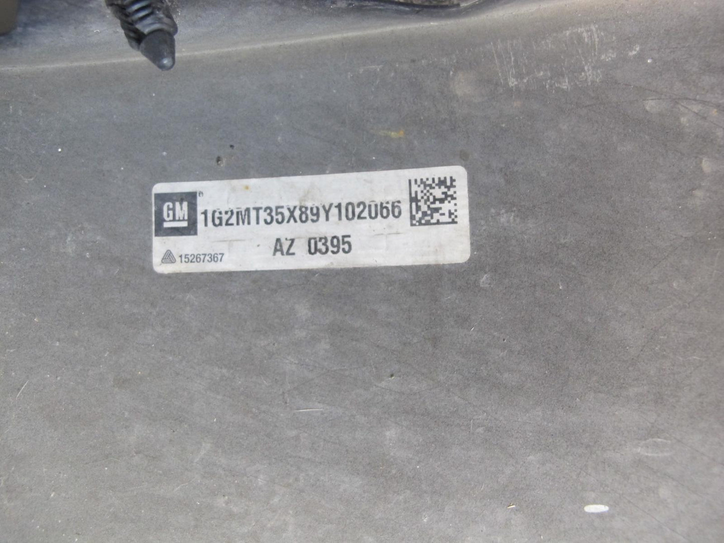 06-09 Pontiac Solstice Front Right Fender Shell Cover Panel OEM