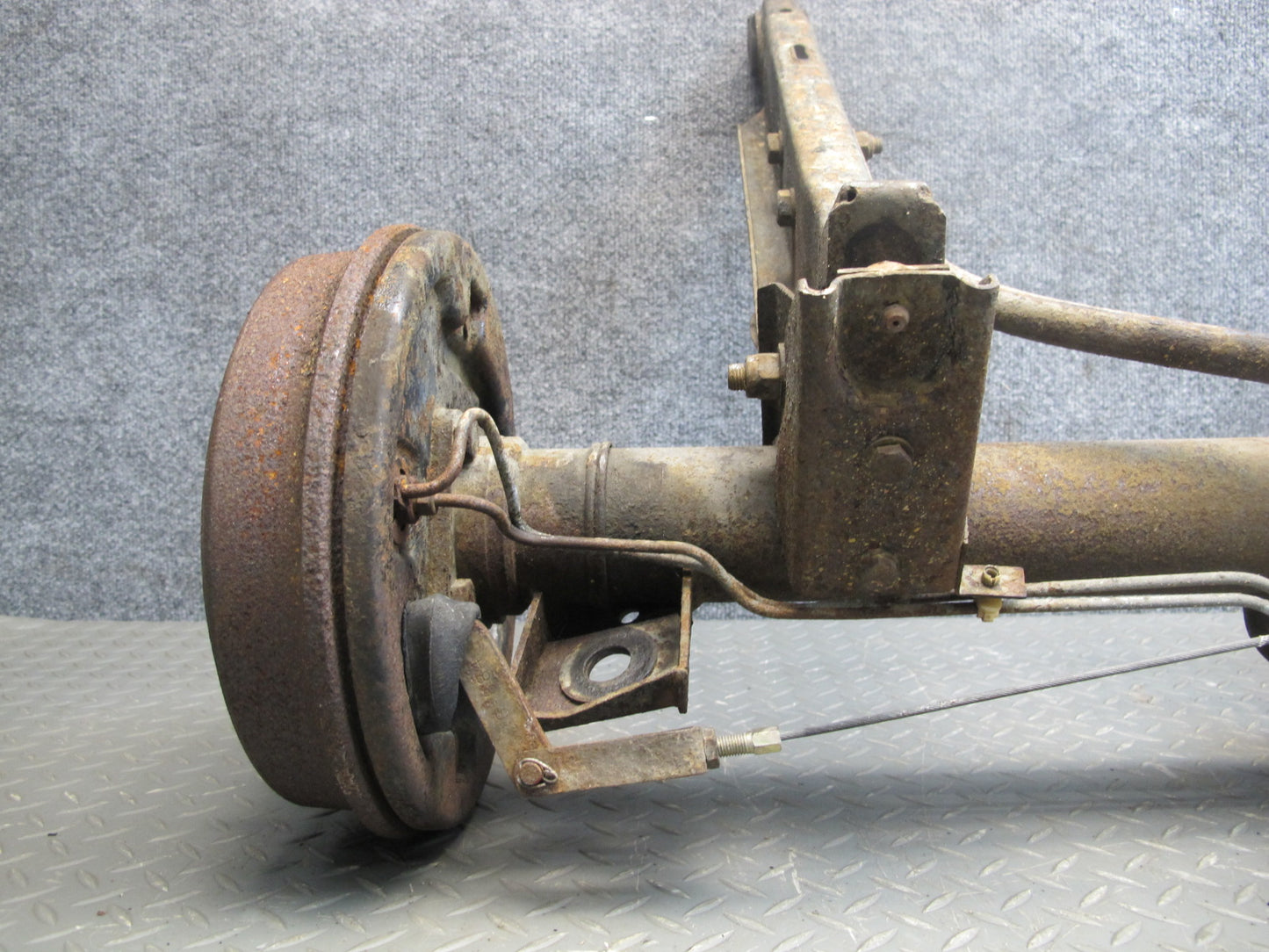 79-82 Triumph TR7 Vert RWD M/T 5SP Rear Axle Differential Assy 3.90 Ratio OEM