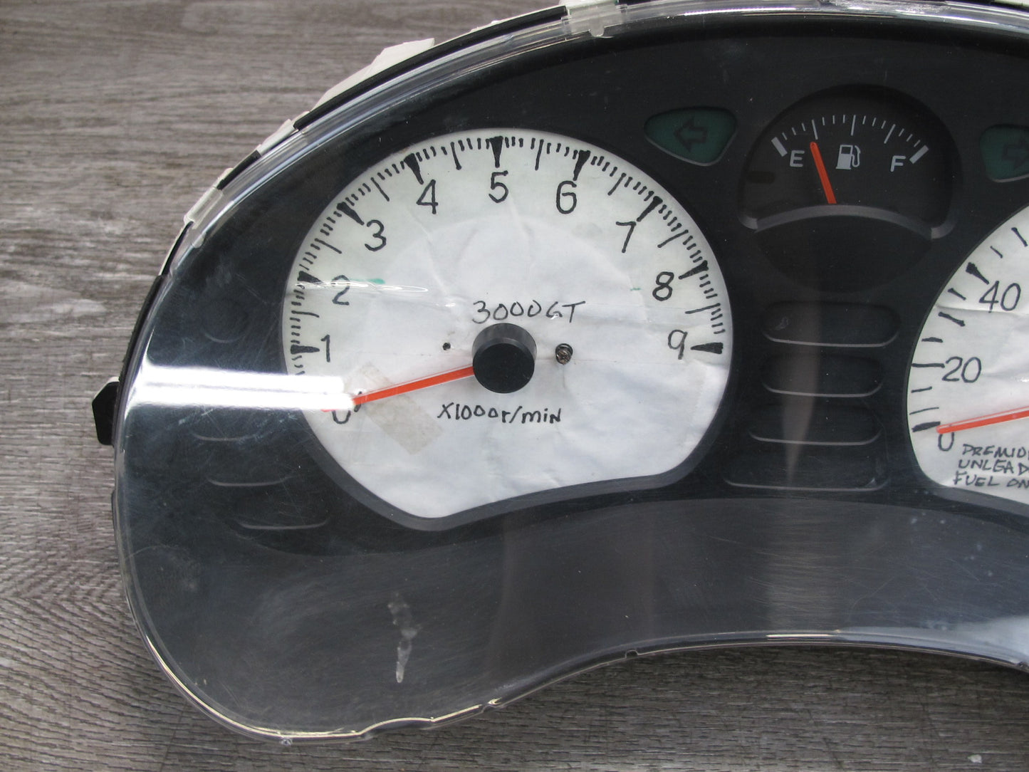 91-93 Mitsubishi 3000GT M/T Instrument Cluster Gauge Speedometer MB604744 OEM