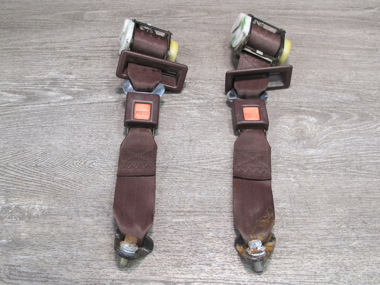86-88 TOYOTA SUPRA MK3 REAR LEFT & RIGHT SIDE SEATBELT RETRACTOR SET OEM