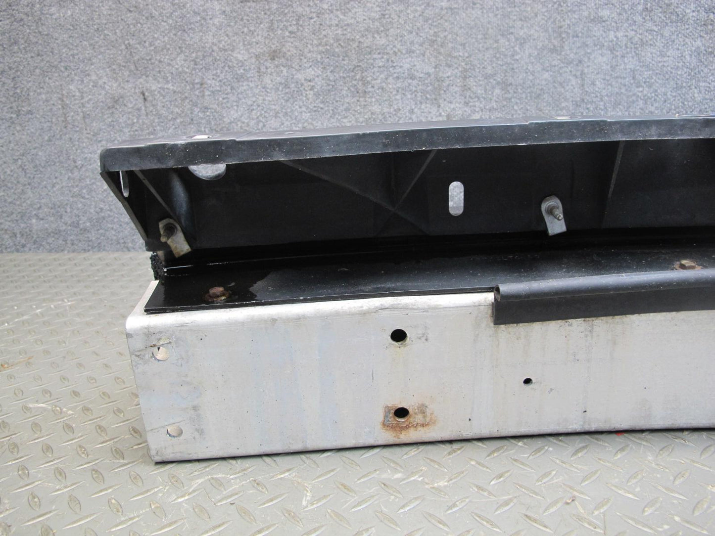 07-09 Pontiac Solstice GXP Front Bumper Impact Reinforcement Bar w Foam OEM