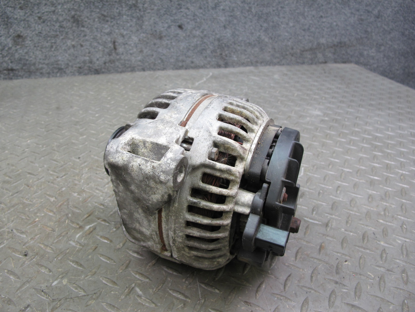 03-06 Mercedes R230 SL500 M113 Engine Motor Generator Alternator OEM