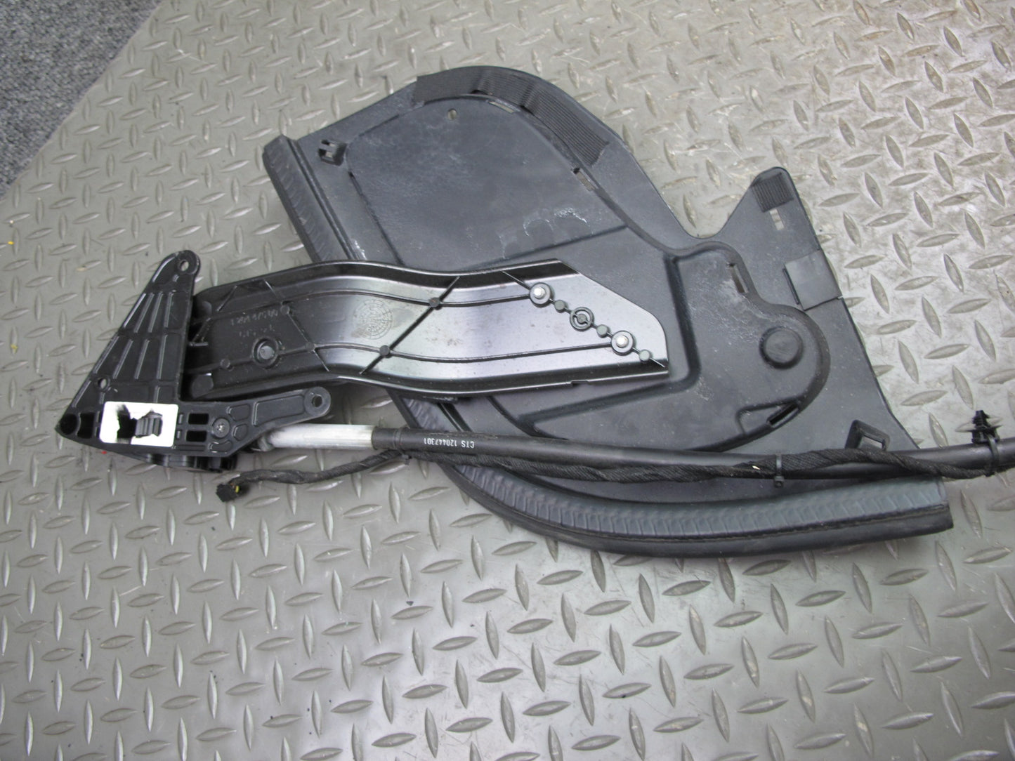 03-06 Mercedes R230 Sl-class Convertible TOP Roof Rear Flap Motor Assembly OEM