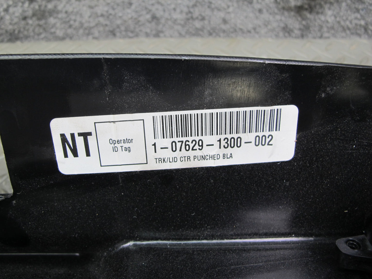 09-14 BMW E71 E72 X6 Rear Trunk Lid Tailgate Liftgate Trim Cover Panel OEM