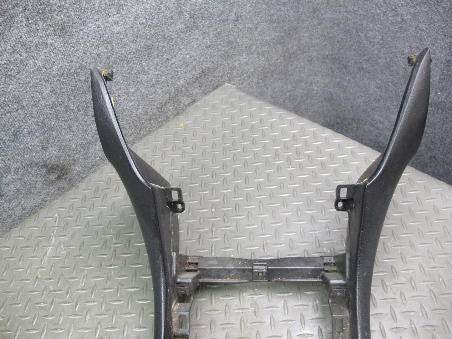 01-03 Lexus UCF30L LS430 Front Center Console Trim Cover Panel Black OEM