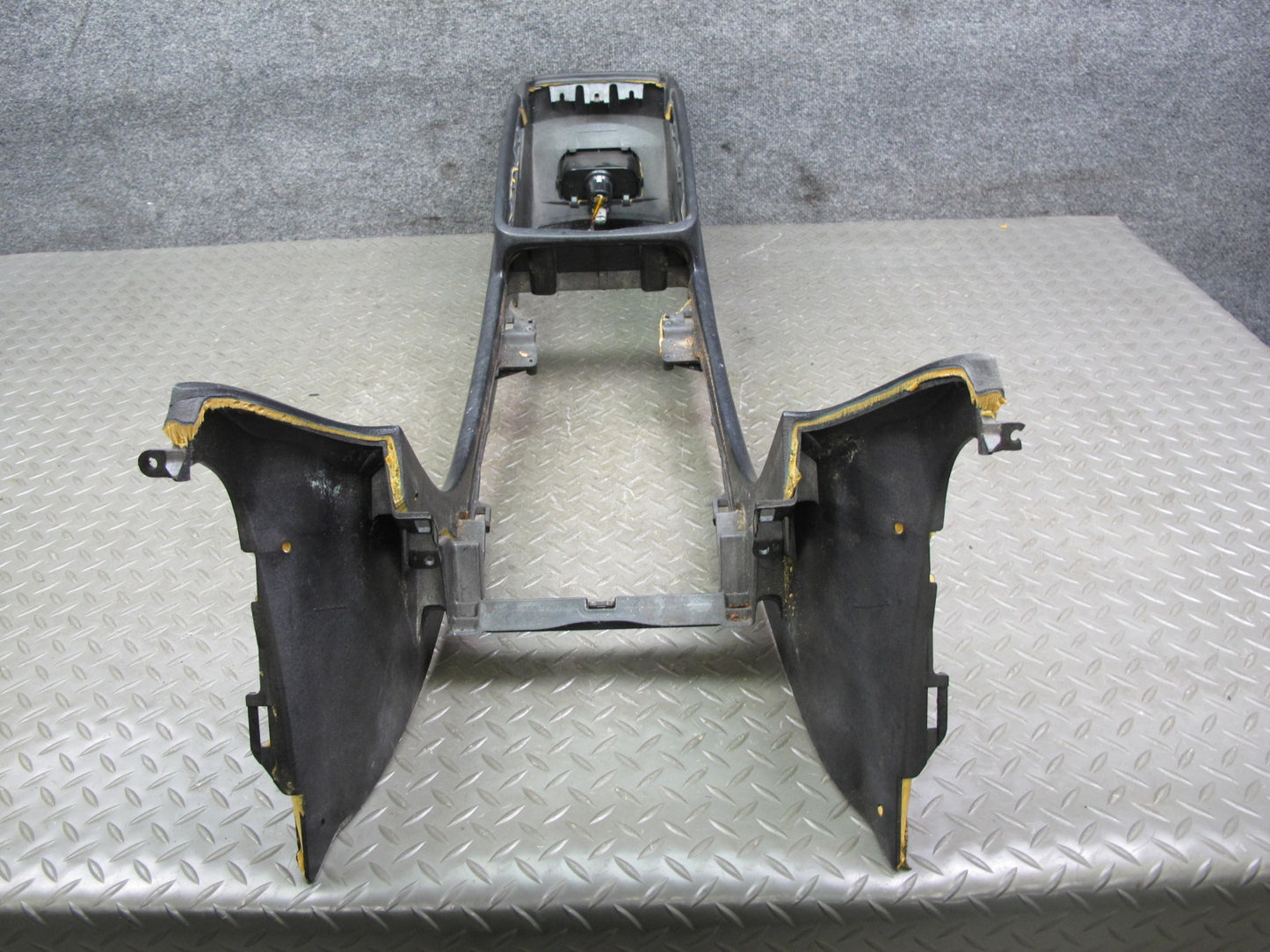 01-03 Lexus UCF30L LS430 Front Center Console Trim Cover Panel Black OEM