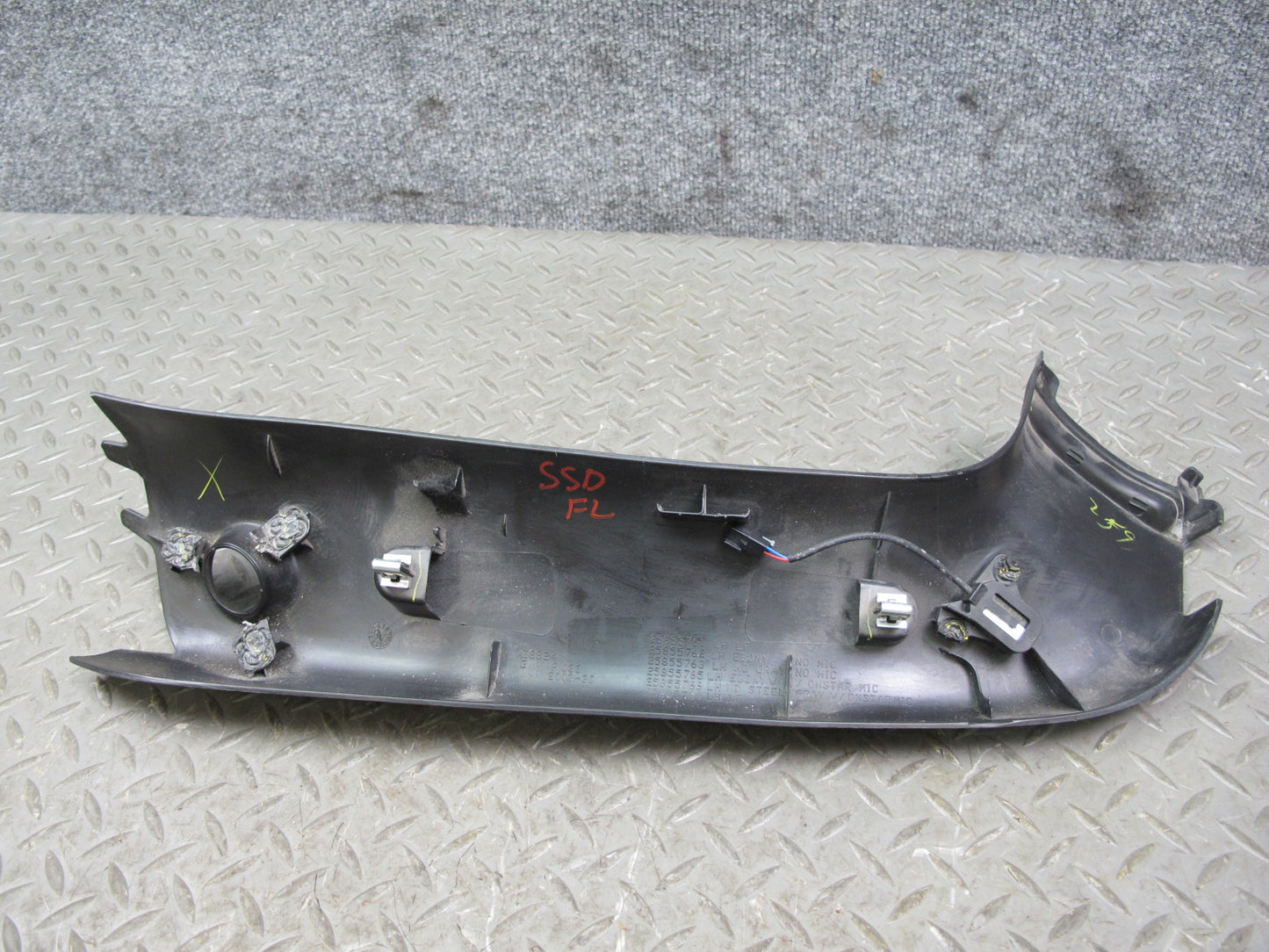 07-10 Saturn SKY Pontiac Solstice Front Interior A Pillar Trim Panel Set OEM