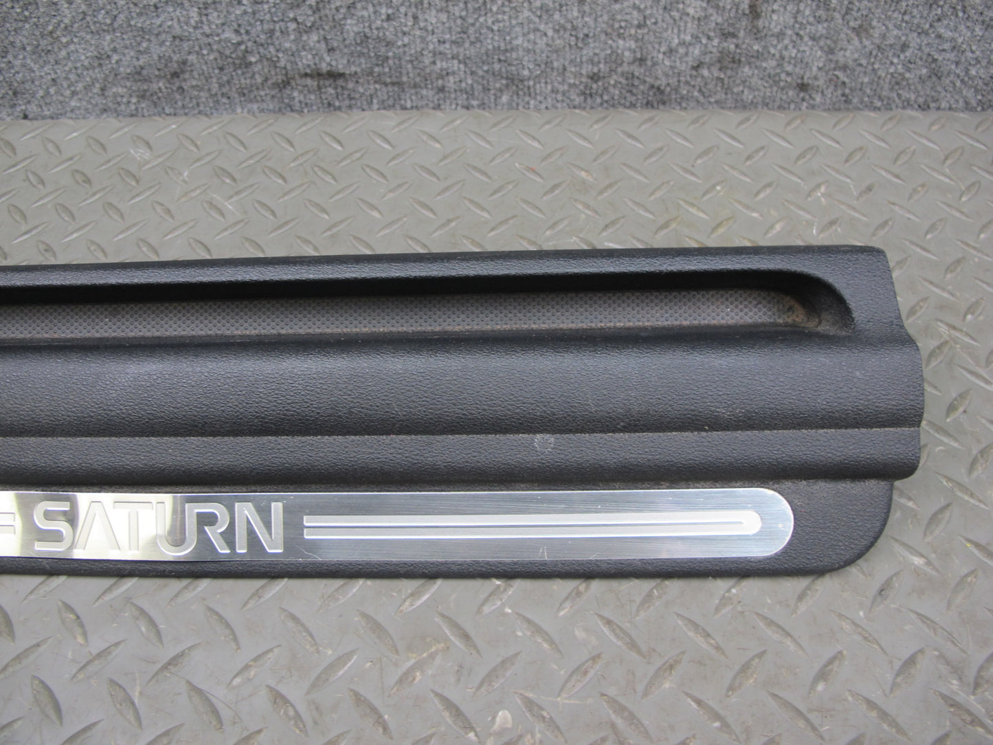 07-10 Saturn SKY Set of 2 Left & Right Door Scuff Sill Plate Trim Cover OEM