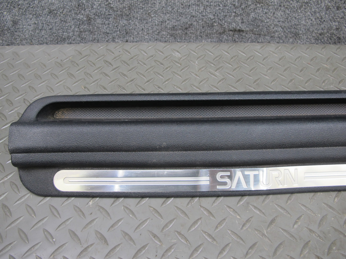 07-10 Saturn SKY Set of 2 Left & Right Door Scuff Sill Plate Trim Cover OEM