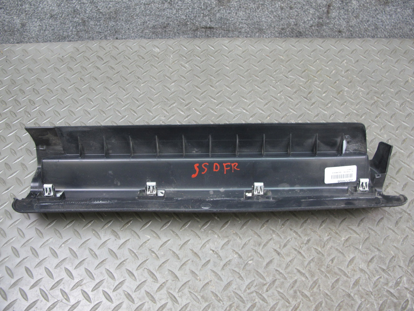 07-10 Saturn SKY Set of 2 Left & Right Door Scuff Sill Plate Trim Cover OEM