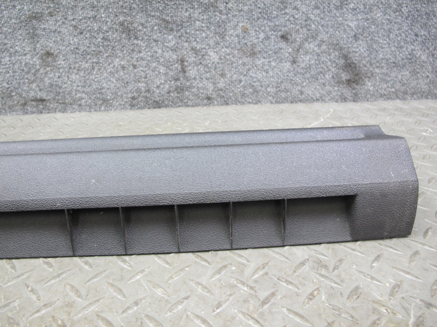 07-10 Saturn SKY Set of 2 Left & Right Door Scuff Sill Plate Trim Cover OEM