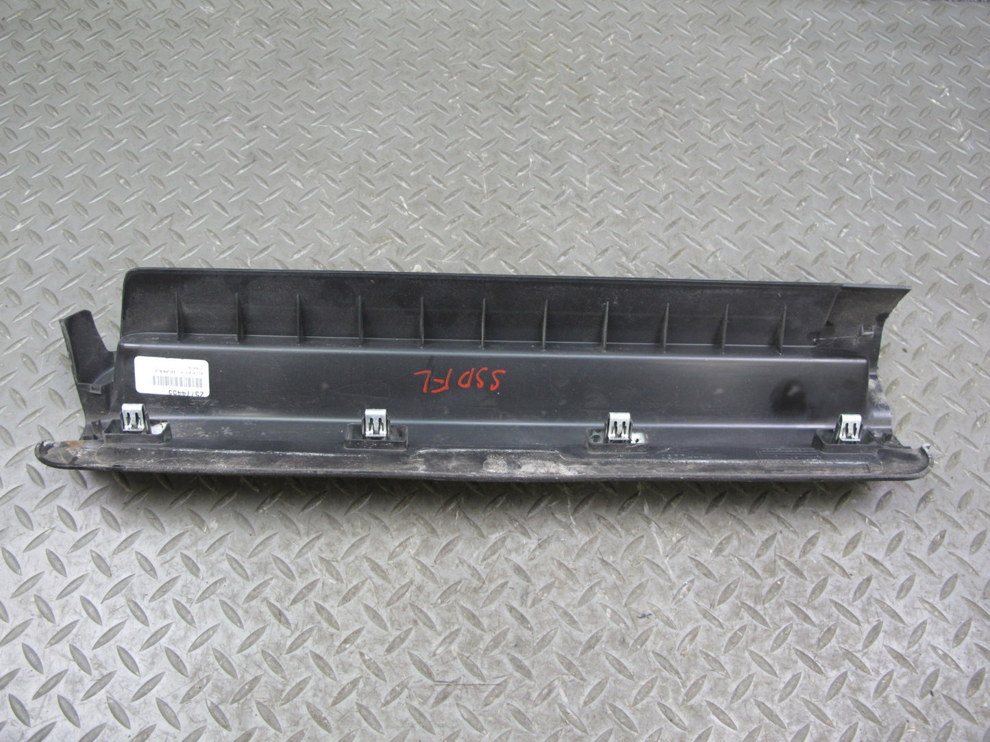 07-10 Saturn SKY Set of 2 Left & Right Door Scuff Sill Plate Trim Cover OEM