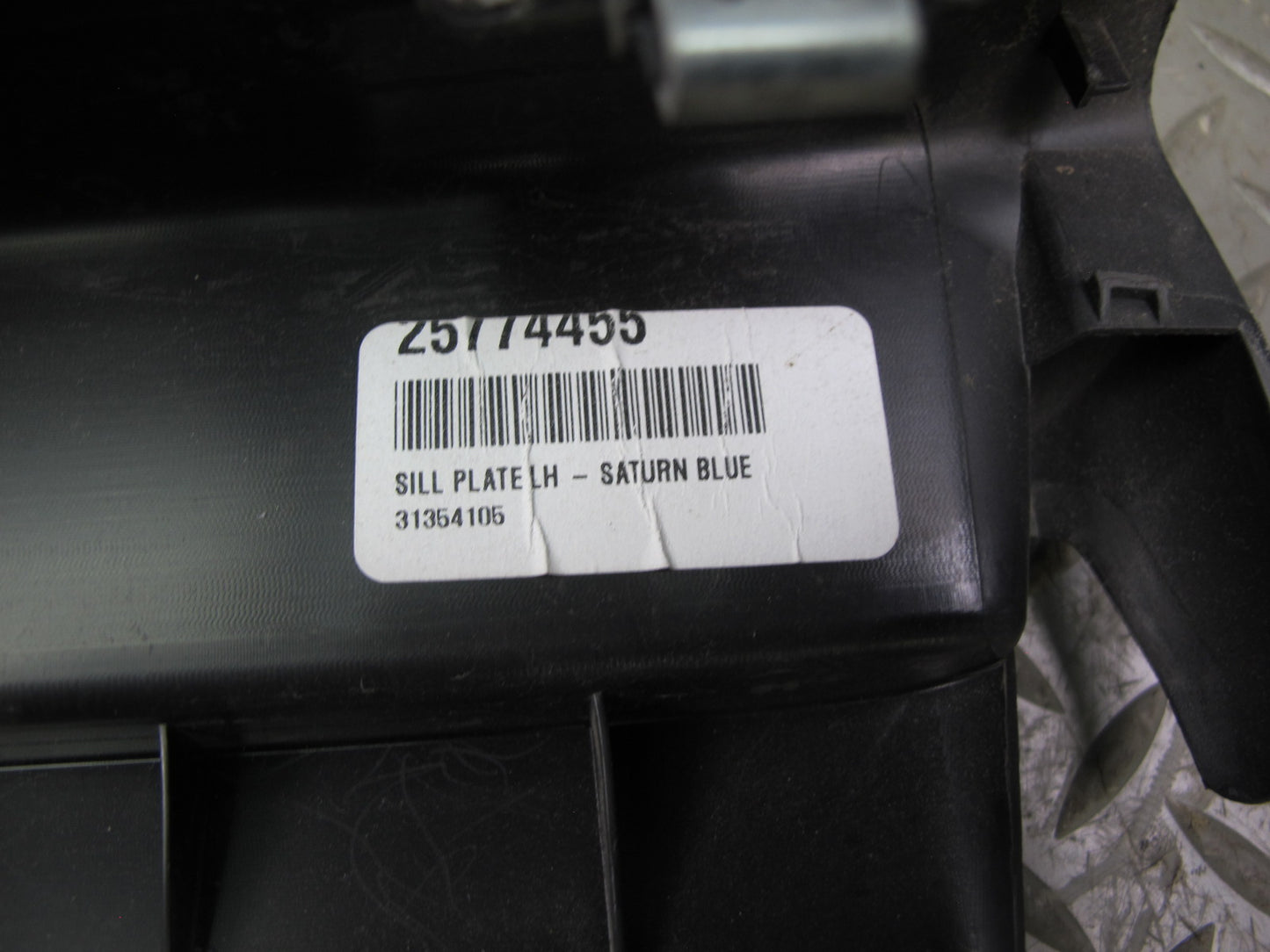 07-10 Saturn SKY Set of 2 Left & Right Door Scuff Sill Plate Trim Cover OEM