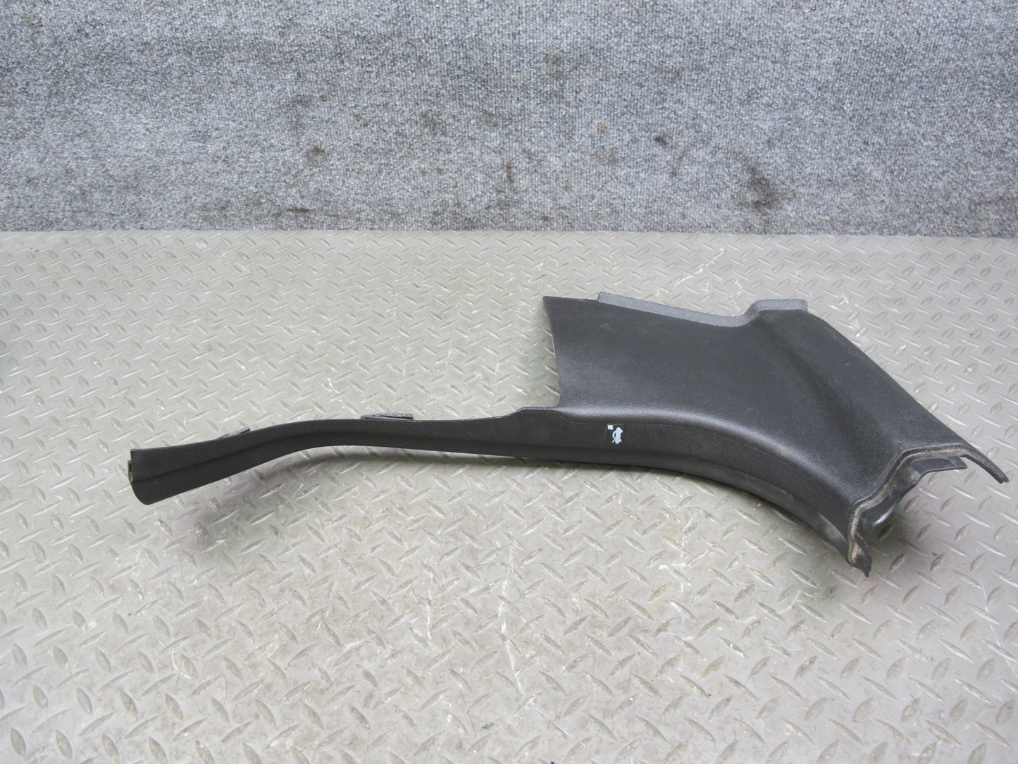 07-10 Saturn SKY Pontiac Solstice Set of 2 Front Kick Trim Cover Panel OEM