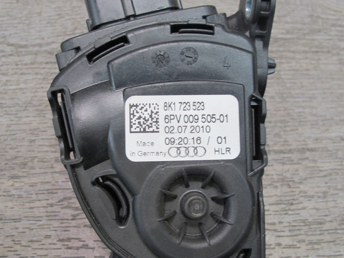 09-16 Audi B8 A4 S4 A5 S5 Gas Acceleration Pedal 8K1723523 OEM