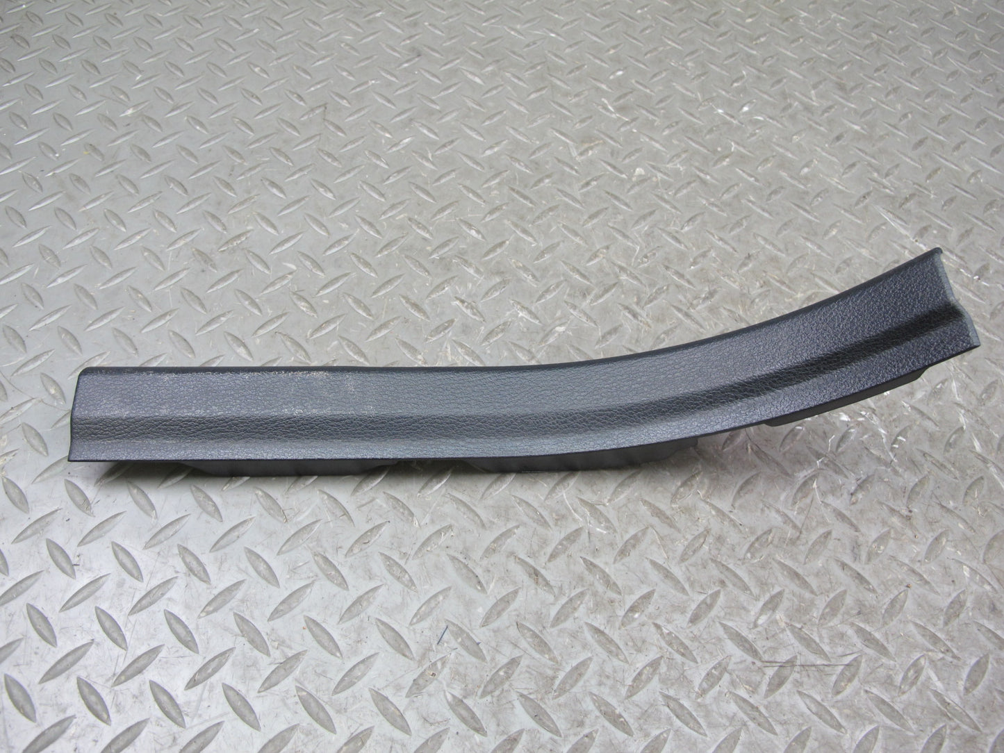 09-14 BMW E71 X6 Set of 2 Rear Left & Right Door Scuff Sill Plate Trim OEM