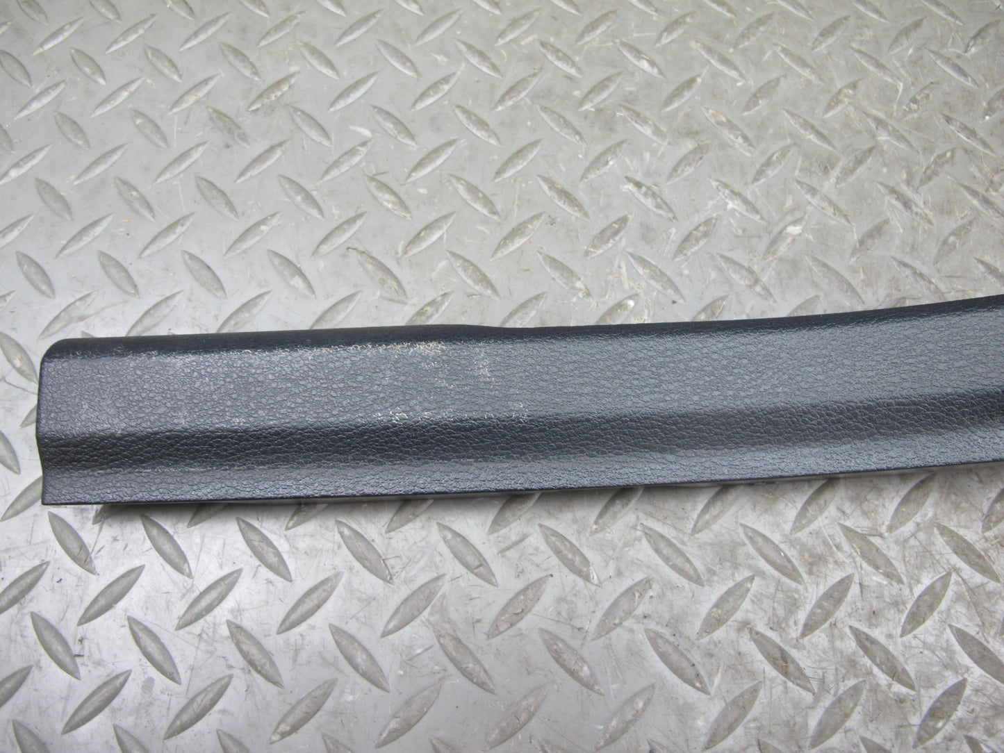 09-14 BMW E71 X6 Set of 2 Rear Left & Right Door Scuff Sill Plate Trim OEM