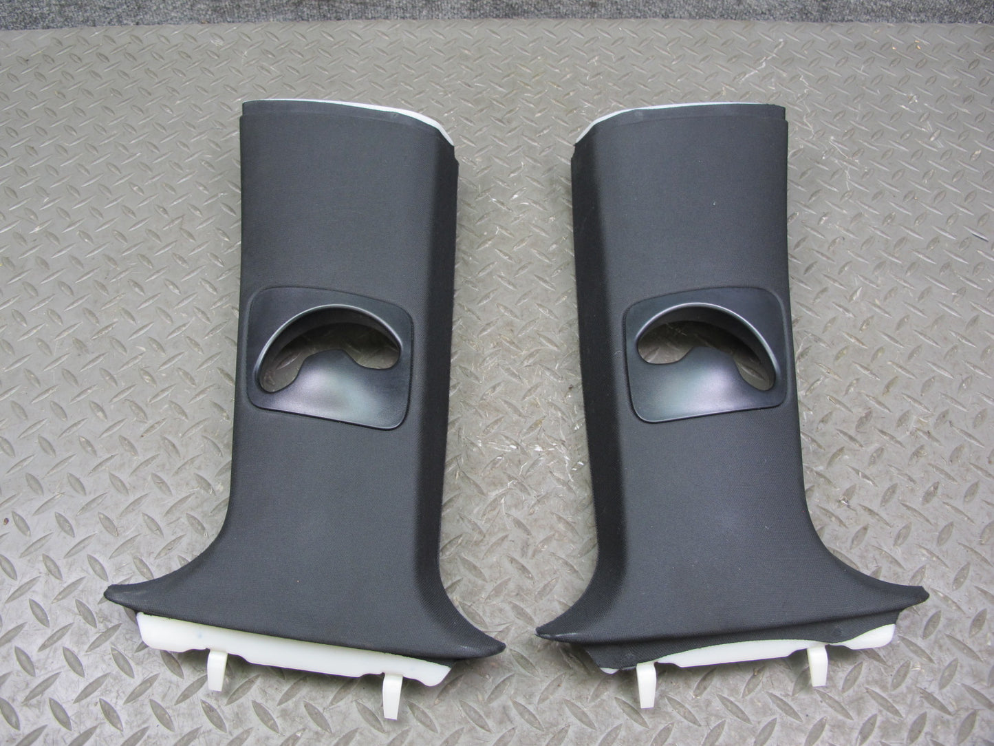 09-14 BMW E71 X6 Set of 2 Left & Right Upper B Pillar Trim Panel Black OEM