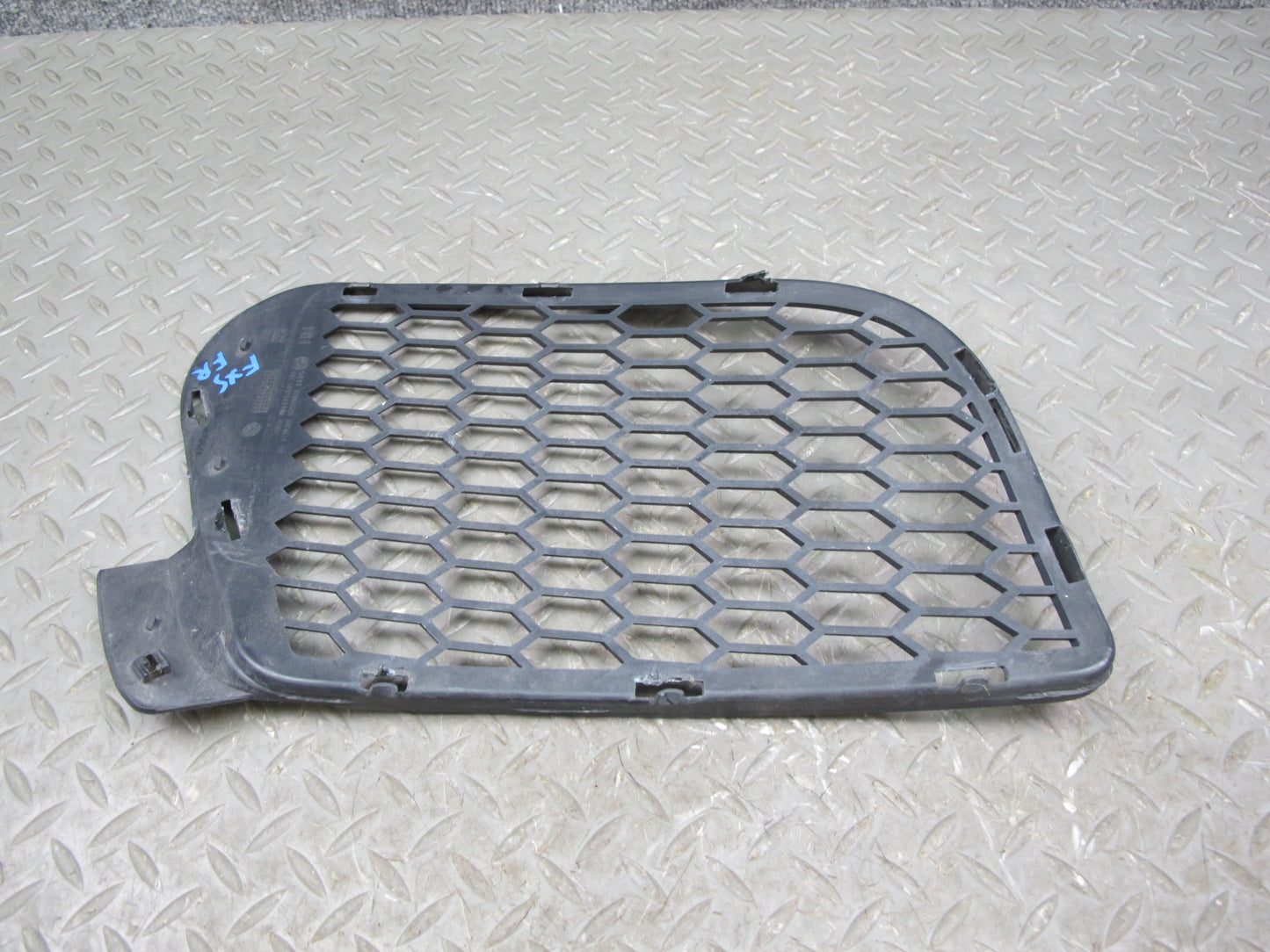 10-14 BMW E70 E71 X5M X6M Front Bumper Right Lower Air Vent Trim Grille OEM
