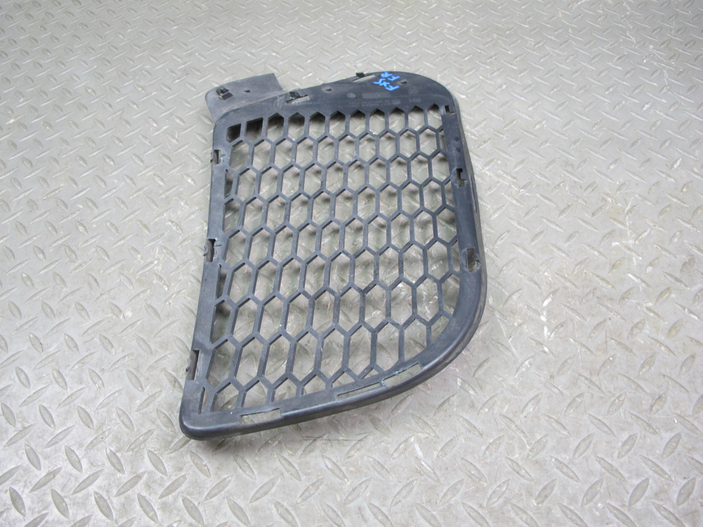 10-14 BMW E70 E71 X5M X6M Front Bumper Right Lower Air Vent Trim Grille OEM