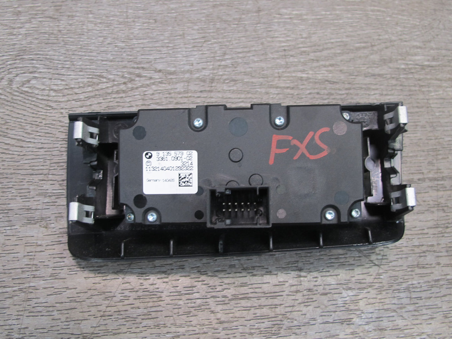 08-14 BMW E70 E71 X5M X6M Dash Headlight Control Switch Panel 9135579 OEM