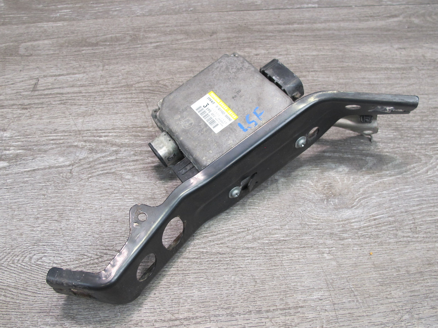 08-09 Lexus UVF46 LS600hL Power Steering Control Module 89650-50160 OEM