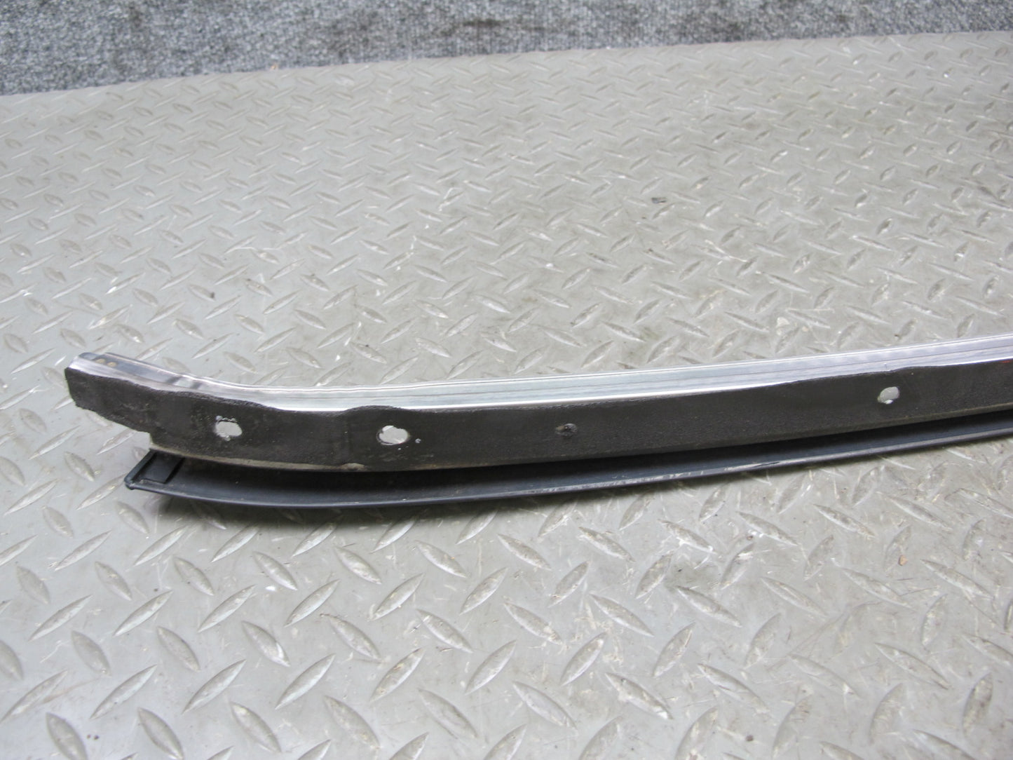 84-89 Nissan Z31 300ZX Windshield A Pillar Exterior Trim Molding Panel Set OEM