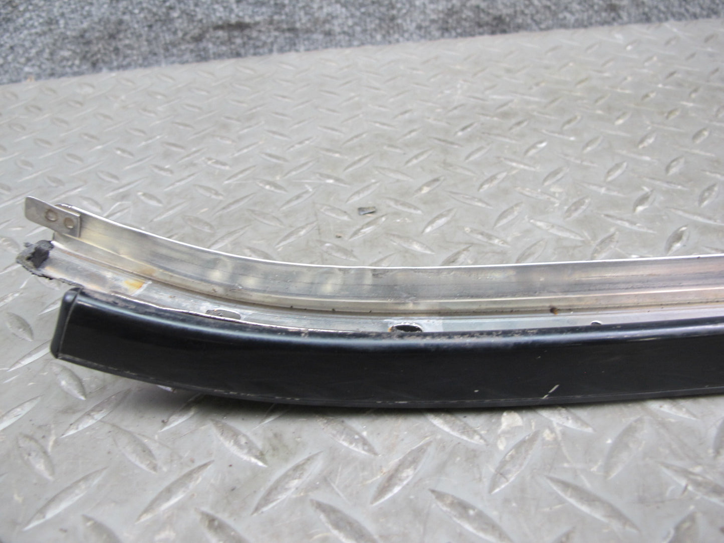 84-89 Nissan Z31 300ZX Windshield A Pillar Exterior Trim Molding Panel Set OEM