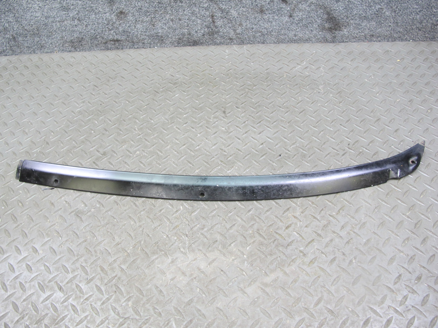 84-89 Nissan Z31 300ZX Windshield Cowl Lower Trim Molding Panel Set OEM