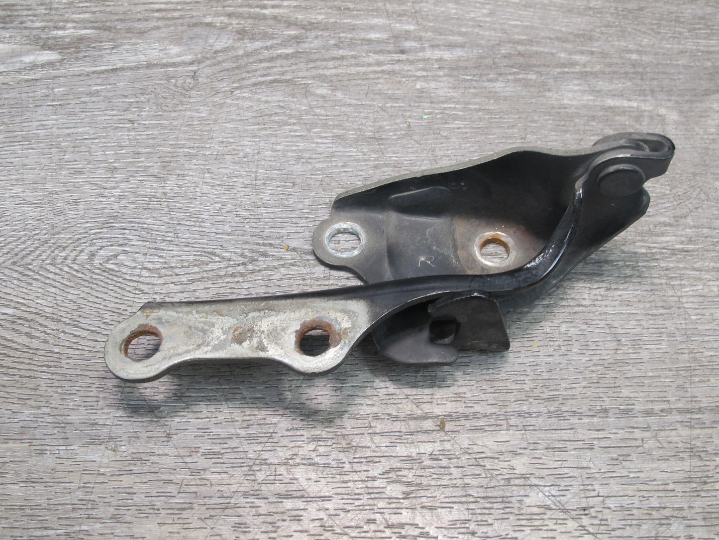01-06 Lexus UCF30L LS430 Set of 2 Front Left & Right Hood Hinge OEM