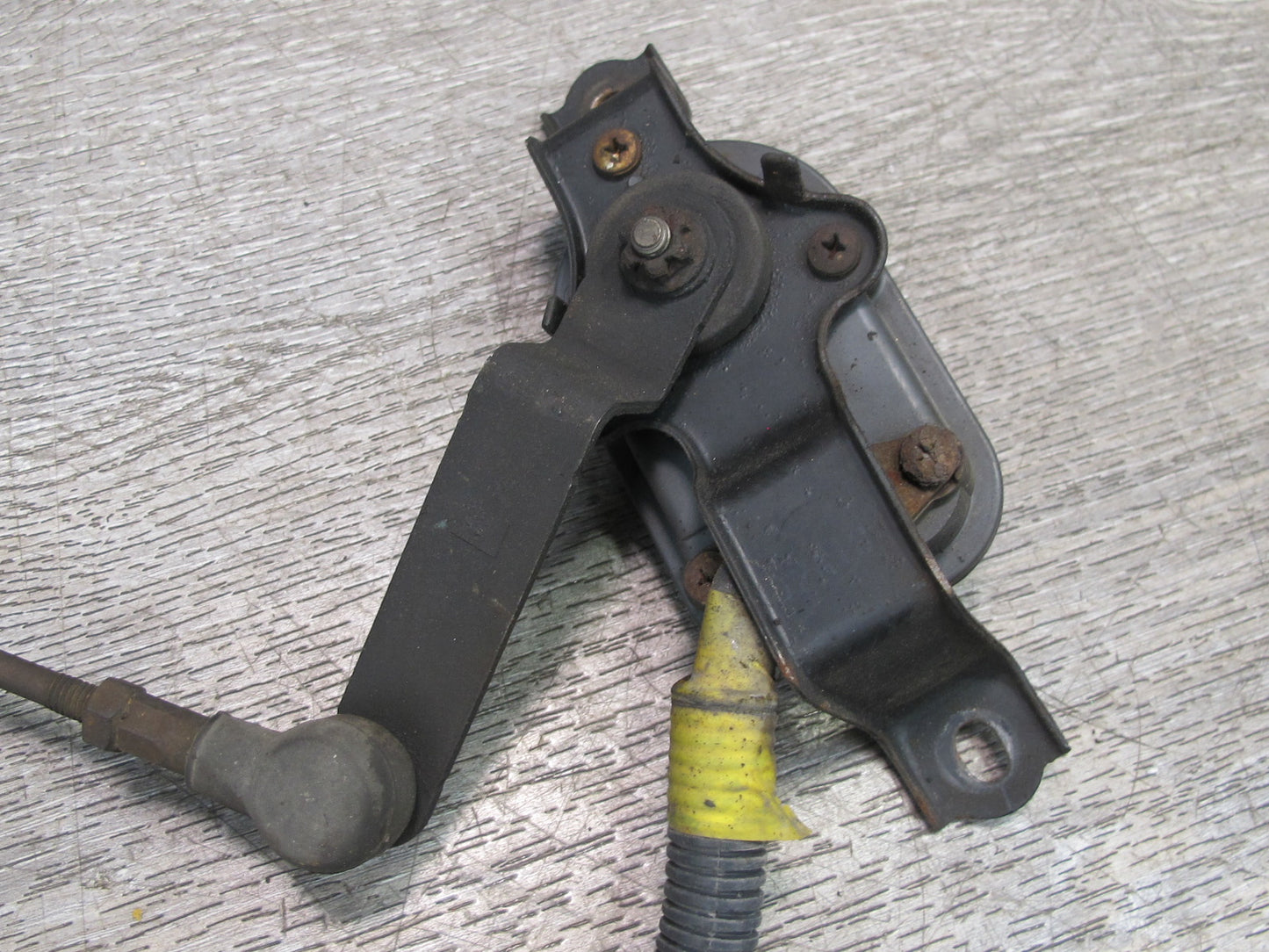 01-03 Lexus UCF30L LS430 Front Left Suspension Height Level Sensor OEM