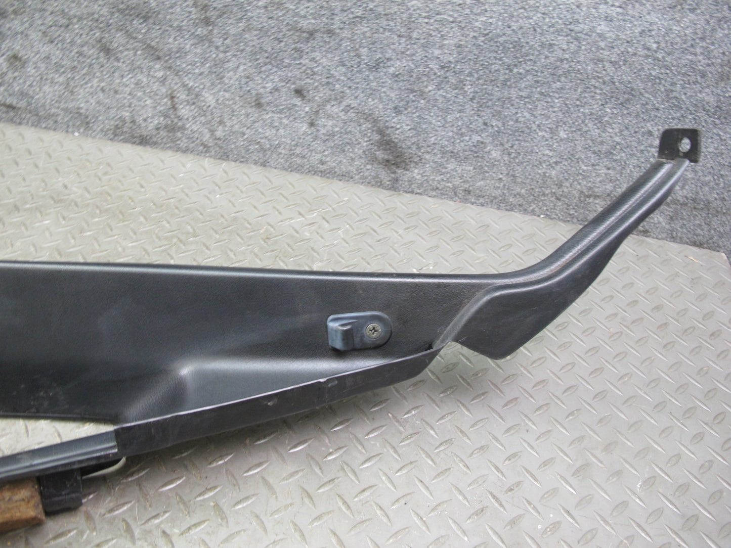 84-86 Nissan Z31 300ZX 2+0 Set of 2 Rear Quarter Window Trim Cover Panel OEM